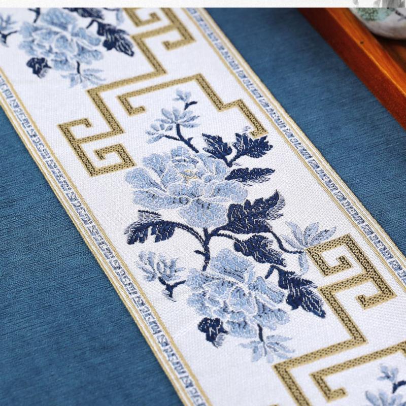 High End Thicken Sofa Towel Chenille Embroidery Sofa Cushion Armchair Towel Furniture Seat Covers Sofa Slipcover for Living Room