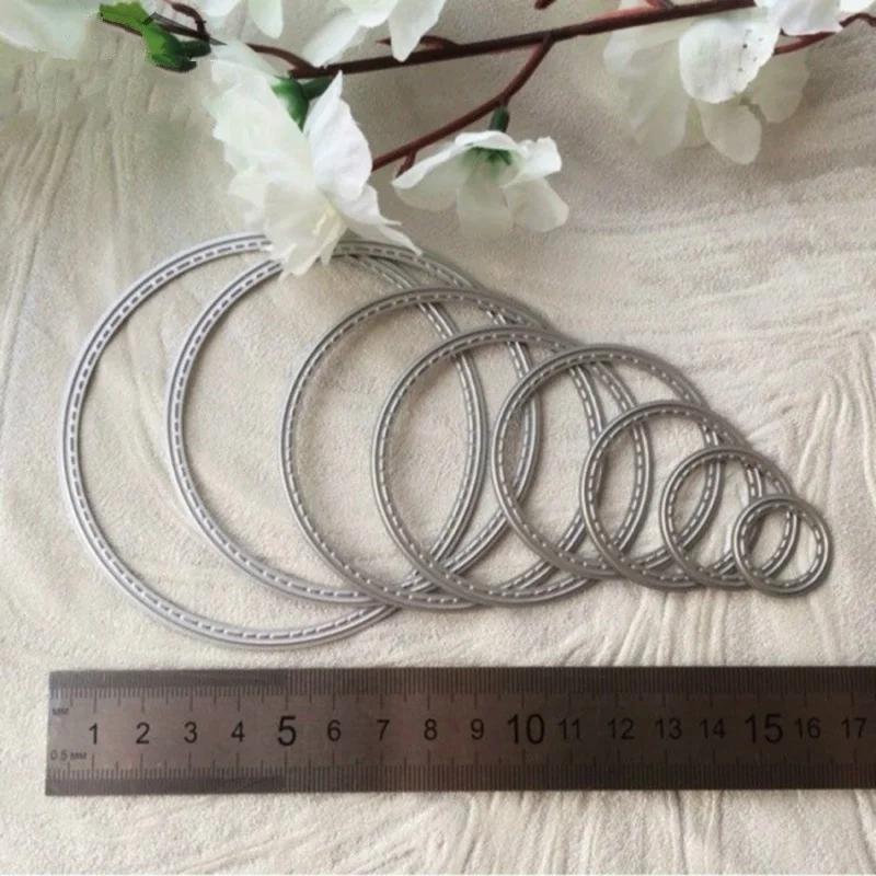 8 Pieces DIY Scrapbook Album Round Metal Cutting Die Template Decoration Embossed Template Folder Craft Decoration