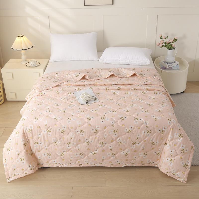 Summer Cool Cotton Quilt - Perfect for Air Conditioning and Company Anniversary Gifts