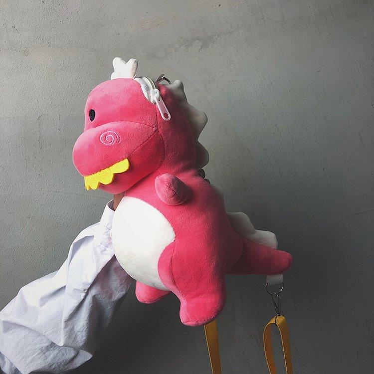 Cute Dinosaur Plush Crossbody Bag for Women Soft Polyester Lining Zipper Shoulder Backpack Street Style Toy розовый