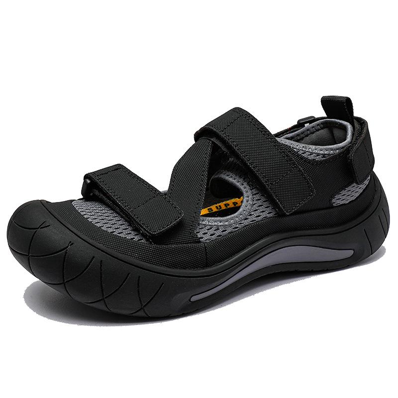 

Foreign trade summer men s and women s outdoor leisure wading bag head toe protection beach shoes non-slip quick-drying stream shoes 39