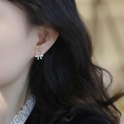 Cat's Eye Stone Bow Earrings for Women Small  Exquisite and High-end Korean Version of The Simple New Style