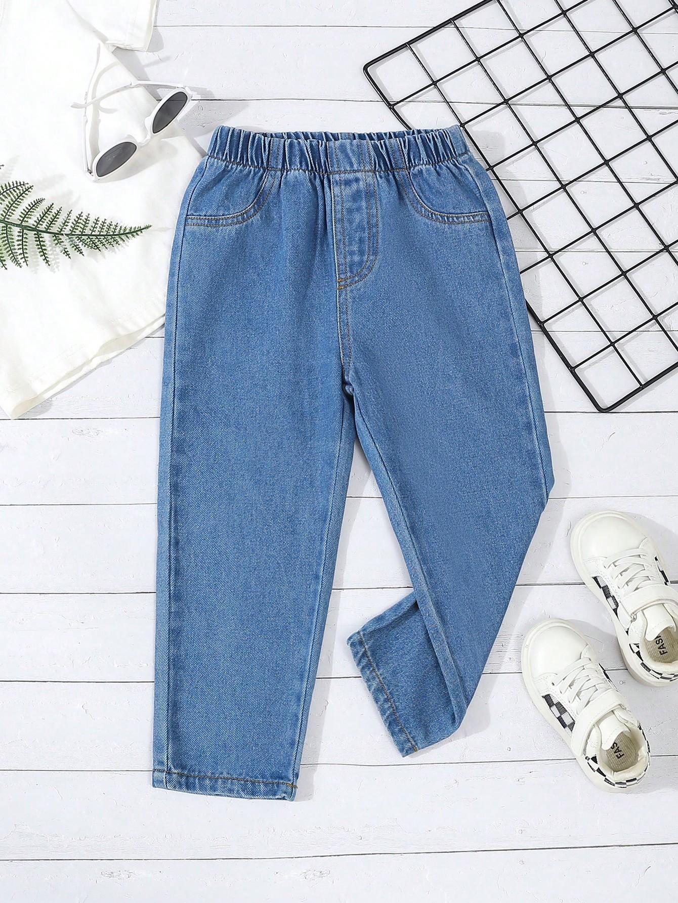 Single-piece boys  casual, simple, versatile, stylish, and best-selling blue jeans for spring and summer. 4Y