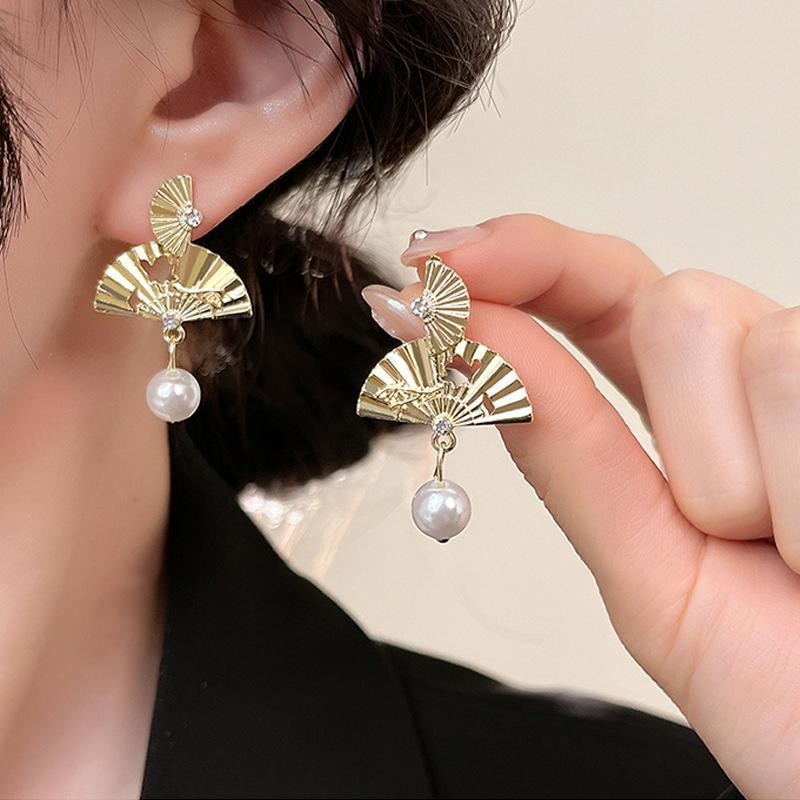 Retro Hollow Out Lotus Jade Ancient Earrings Chinese Style Earrings Women Ear Drop Ear Accessories