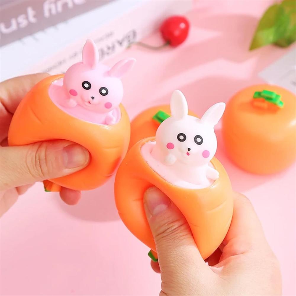 Squeeze Toys Carrot Rabbit Fidget Toys Pop Up Squishy Rabbit In Carrot Stress Relief for Kids Adult Novelty Toy Easter Gift