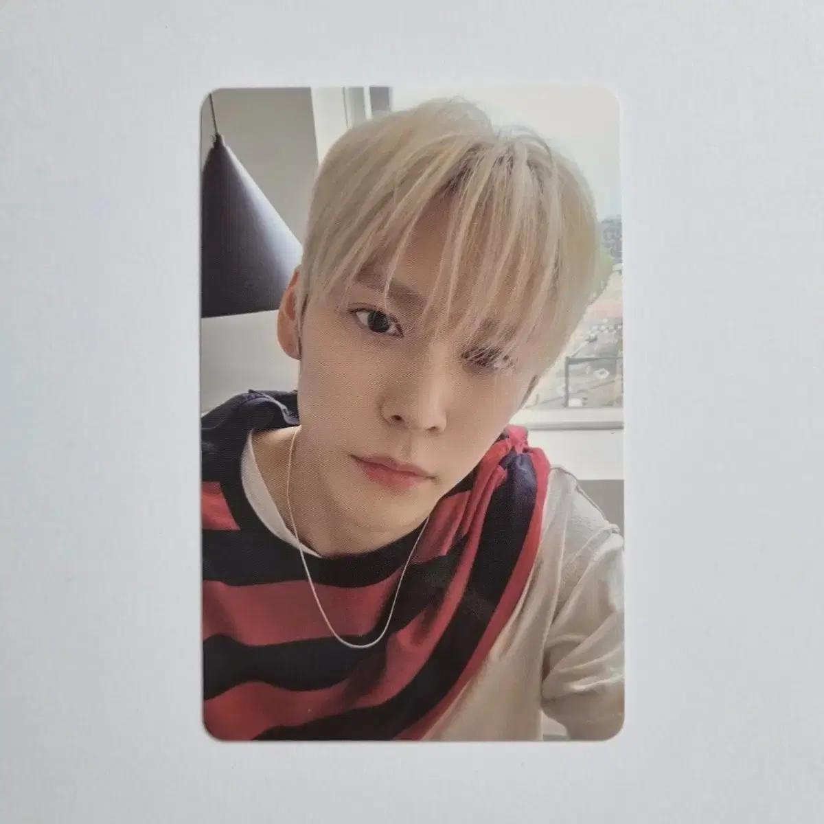 

RIIZE Ынсок лимитированная фотокарточка для Японии Jewel Case версия Земля альбом Odyssey Alpo