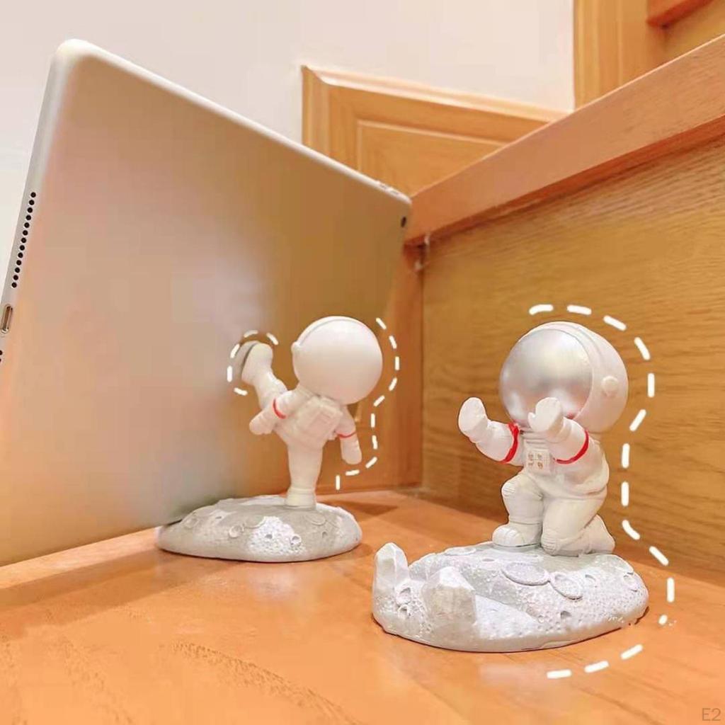Astronaut Mobile Phone Holder Statue Sculpture Resin Spaceman Stand Figurine Ornaments Desktop