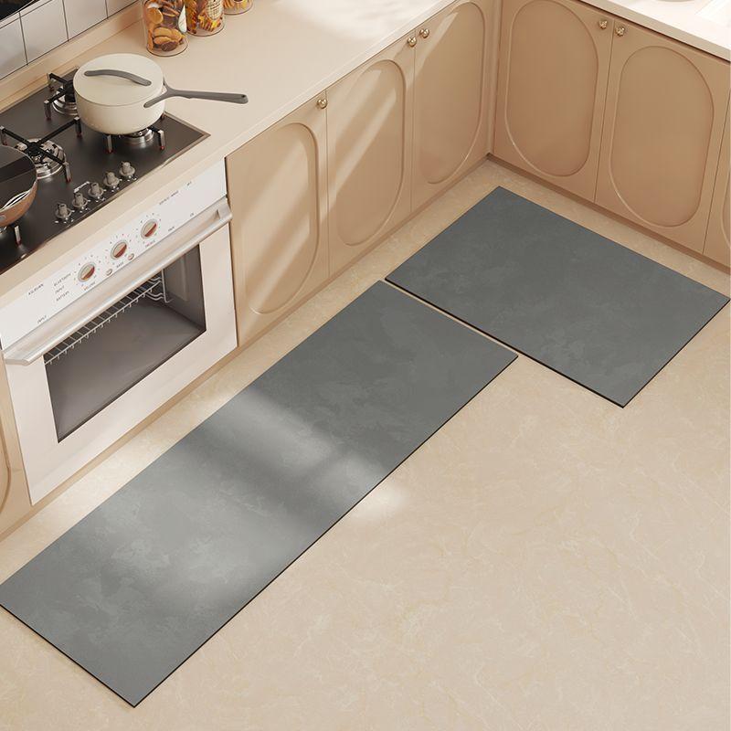 

VIKAMA Pure Color Diatomite Absorbent Quick Drying Kitchen Floor Rug Oil Absorbent Anti-Slip Wear Resistant Foot Mat Home Decor 40X60CM (1.3X2FT