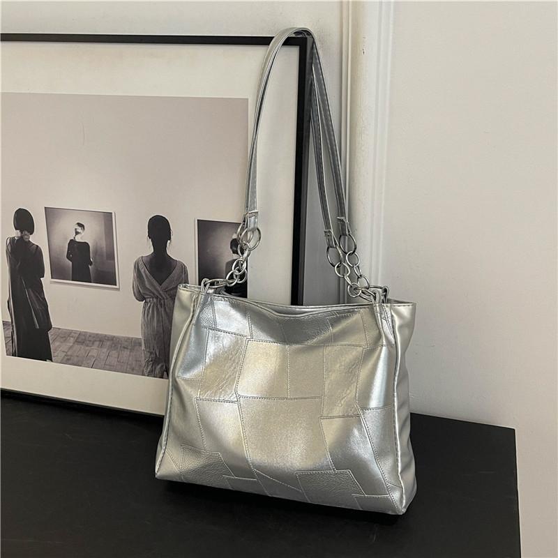 High-value Splicing Shoulder Tote Bag Women's 2025 Summer Lazy Wind Versatile Large-capacity Underarm Handbag