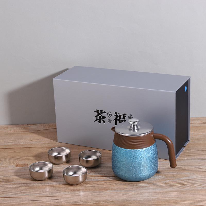 

Large Capacity Titanium-Coated Tea Pot with Tea-Water Separation & Heat Preservation 700ml