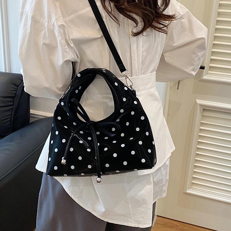 Fashi Borsa a Spalla da Donna con Fiocco a Farfalla e Pois Rotondi 2026 Nuove Borse a Tracolla Versatili Senso Avanzato per Lavoro e Tempo Libero Borse a Mano