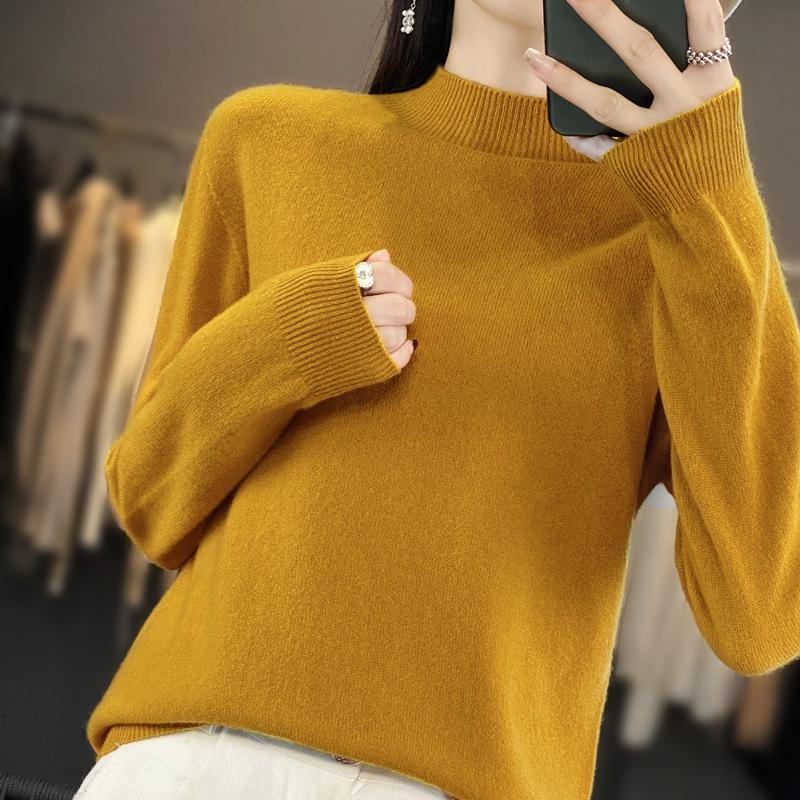24 Early Autumn Seamless Knit Pullover Sweater with Long Sleeves and Half High Neck