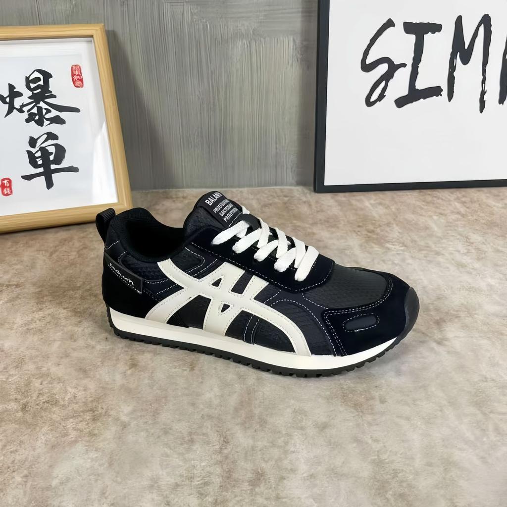Mesh Lace-up German Training Shoes Women's Autumn 2025 New Fashion Versatile Sports Leisure Lightweight Low-top Forrest Gump Shoes