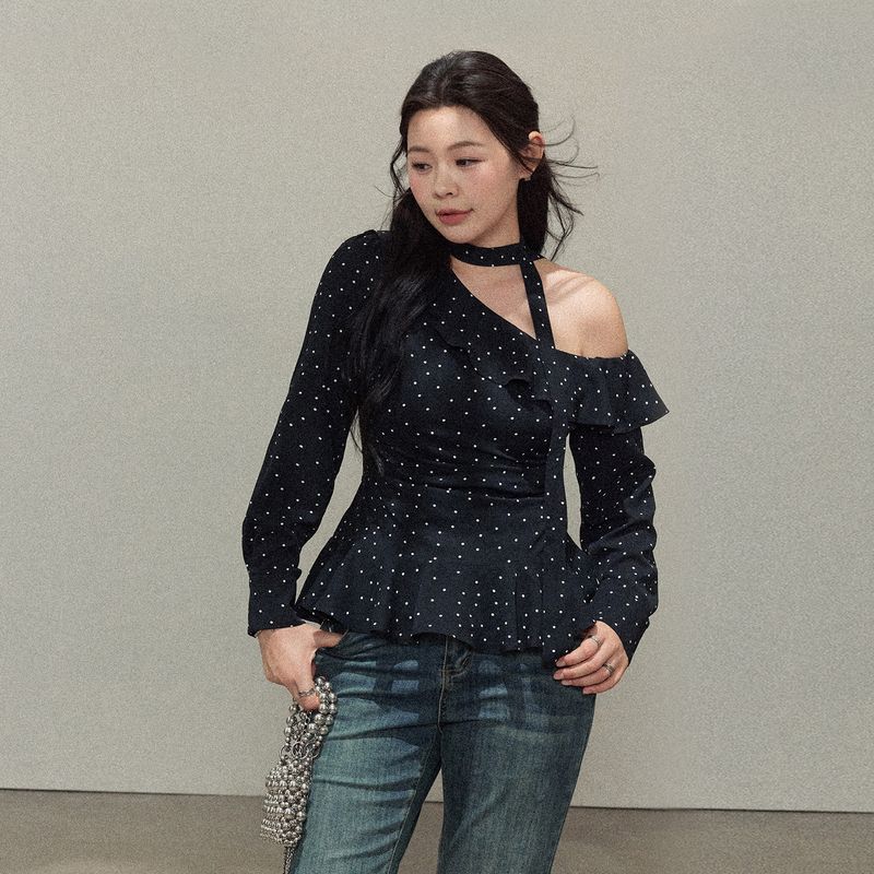 Zhang Ren Plus Size Women s Clothing Fat Sister mm Slim Looking French Style Sloping Exposed Shoulder Polka Dot Shirt Tops High Waist Denim Suit Top (Comes with Ribbon) 1XL
