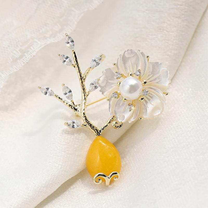 Senior Brooches Flower Leaf Brooch Pins for Women Suit Pendant  Fashion Brooches Jewelry