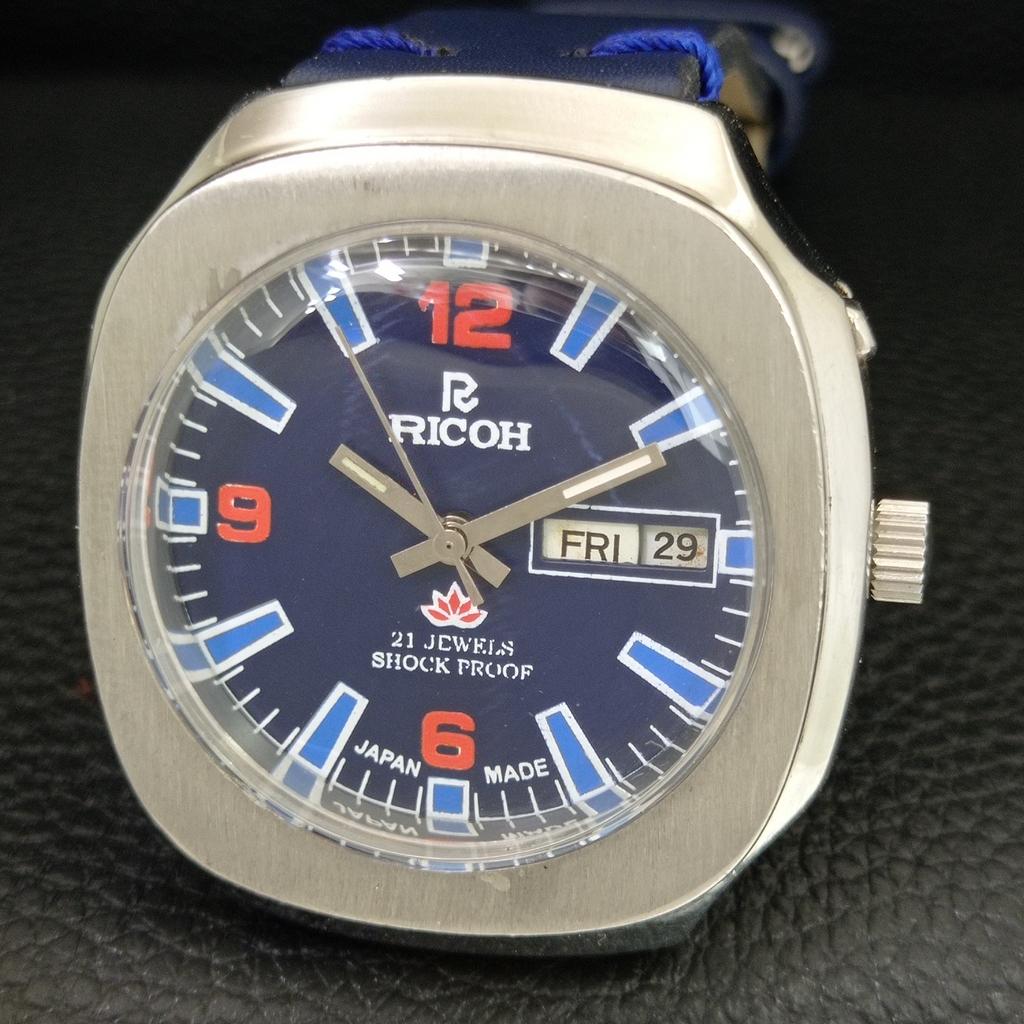 RARE VINTAGE RICOH R31 AUTOMATIC JAPAN MENS BLUE COLOR DIAL WATCH A707932-1