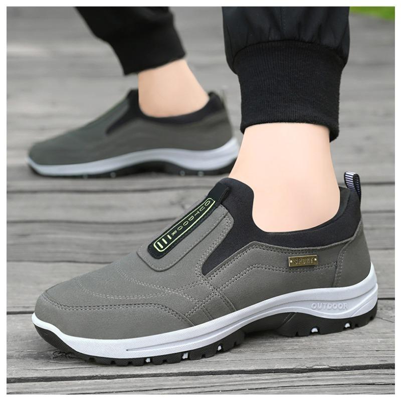 Men's Sports Shoes with Soft Soles, Dad's Shoes, One-piece Style, Suitable for Middle-aged and Elderly People for Walking.