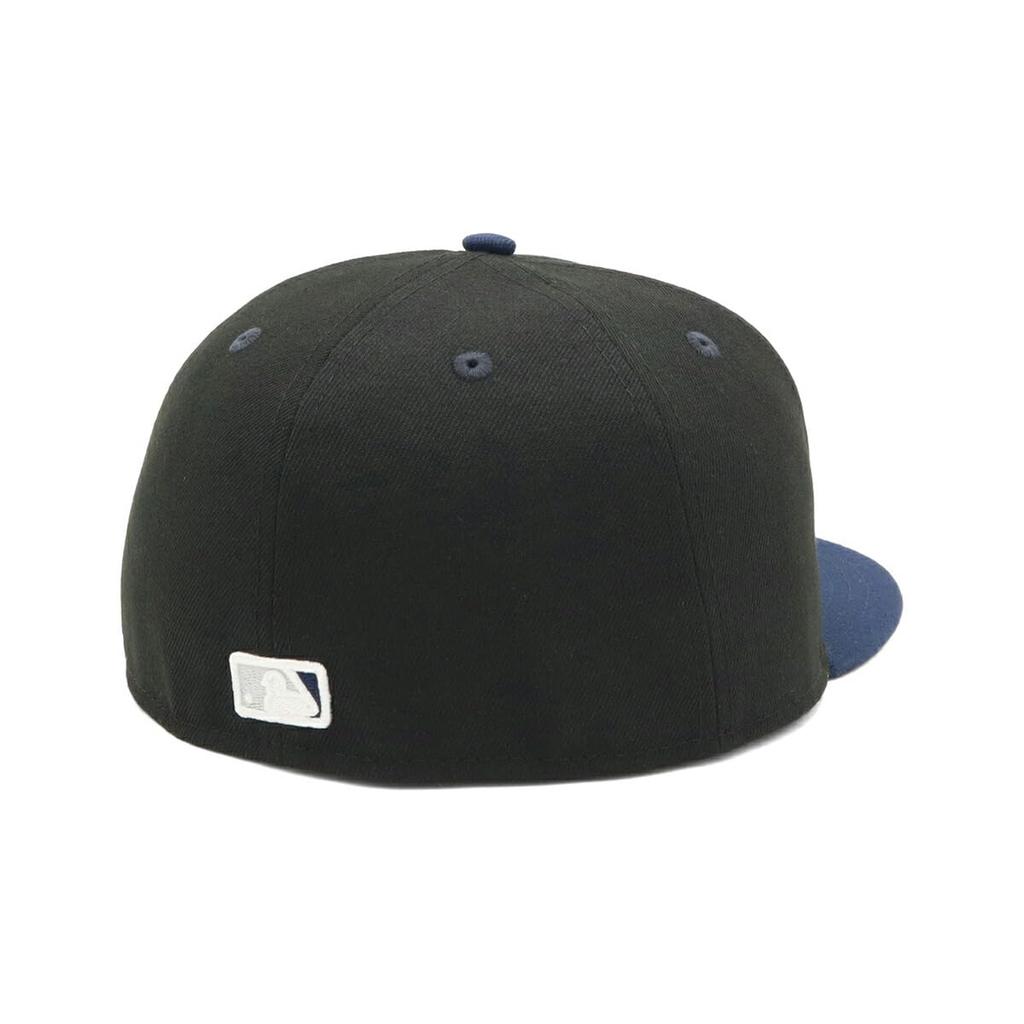 New Era 59FIFTY Cap MLB New York Yankees NY Black Under Exclusive to and Flat Perfect for Spring and Popular Size Stickers Large and Small Sizes