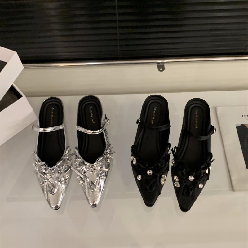 Simple High-quality Fashionable Hot Selling Head Half Slippers Female Outside Wear 2025 Spring/summer Diamond Single Shoes