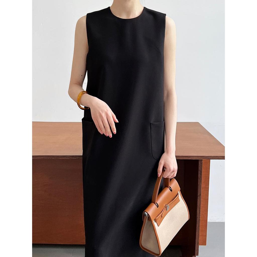 LUXI Commuter Sleeveless Vest Dress - Women's Loose Fit with Round Neck and Drape Straight Skirt, Style 3622.