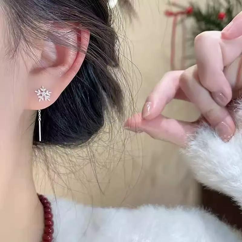 Silver Snowflake Tassel Zircon Ear Cuffs - Versatile, Elegant, Fairy-Inspired Earrings for Women