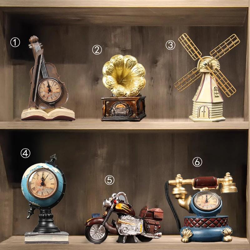 European-Style Table Clock with Violin-Shaped Ornament,Decorative Art Piece for Living Room,Office Desk,and Wine Cabinet