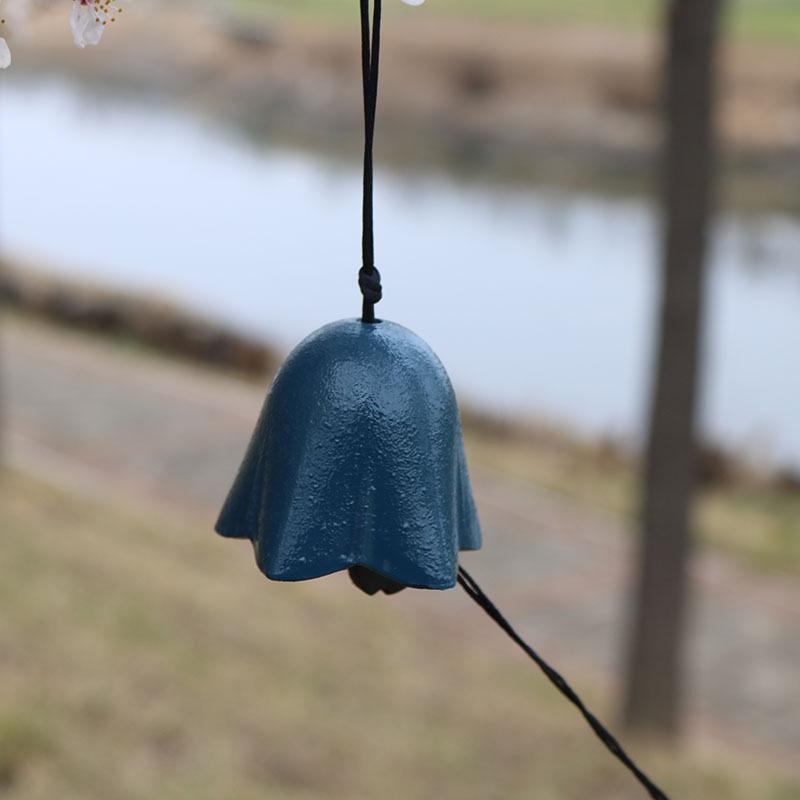 Cast Iron Wind Chime: Chinese & Japanese Style Retro Bells for Balcony or Outdoor Courtyard