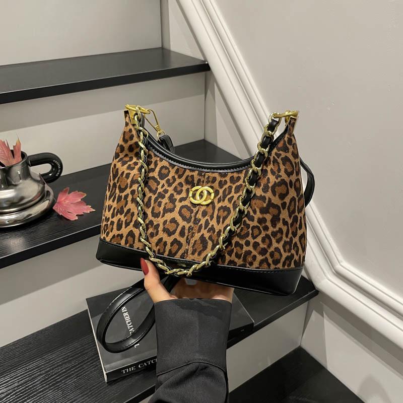 2025 Trendy Retro Řetízková Taška pod Paži - Vysoce Hodnotná Dámská Taška přes Rameno & Crossbody