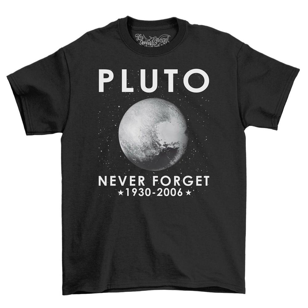 Never Forget Pluto Men's T-Shirt Top Gift For Men Funny Novelty Space Shirt
