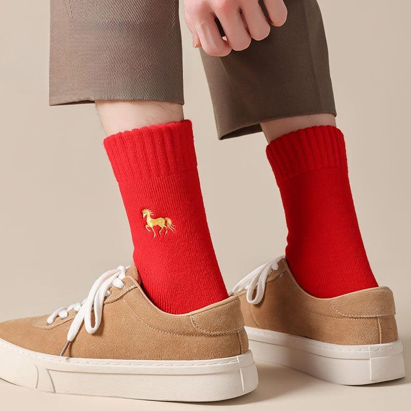 Red Socks for Men and Women in Winter, Thickened and Fleece for Warmth, Bright Red Couple New Year Long Stockings