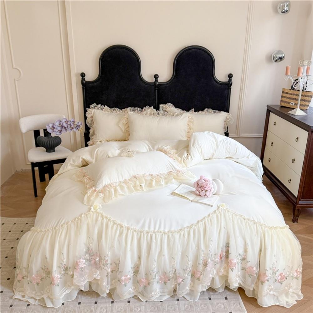 

4Pcs Princess Wedding Bedding Set Korean Style Lace Flowers Embroidery Duvet Cover Bed Sheet/Fitted Sheet/Bed Skirt Pillowcases Fitted Sheet 1.5mBed білий
