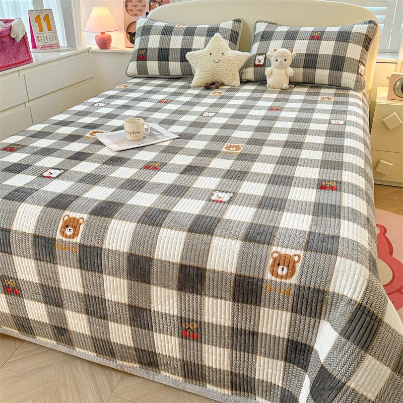 Thickened Milk Velvet Bed Cover for Autumn and Winter, Warm Cotton Bed Sheet with Velvet Mattress, Tatami Bedding