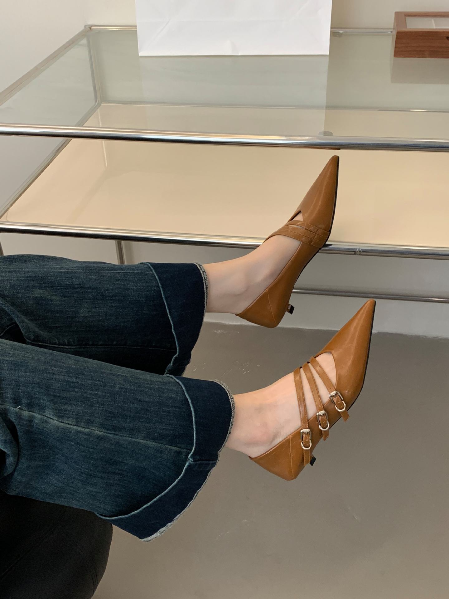 

Виноградная мама 2025 весна женские ретро одинарные туфли женские французские удобные из мягкой кожи с мелким вырезом женские туфли на мягкой подошве универсальные повседневные туфли 39 хаки