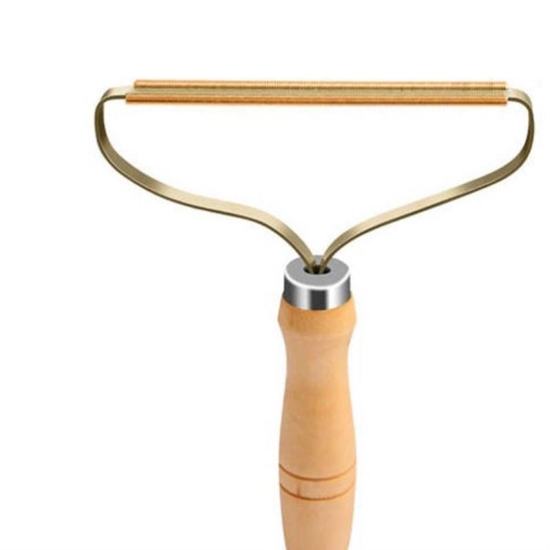 Wooden Handle Lint Remover & De-Fuzzer - Pure Copper Manual Clothes Shaver