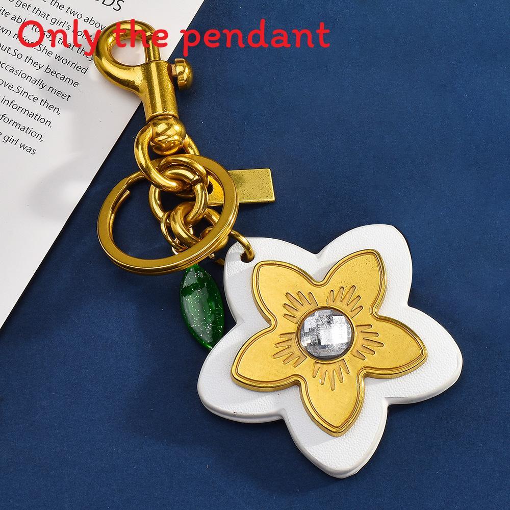 Style Flower Keychain For Handbags And Car Keys With Metal Plating For Gifts