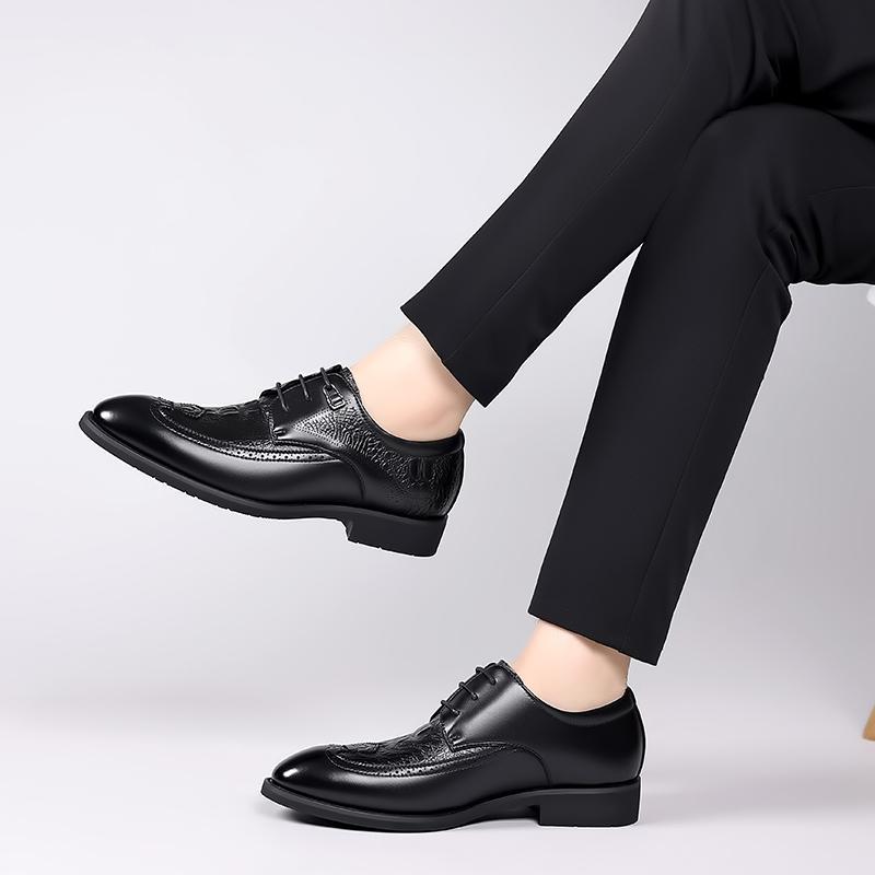 Fashion 2024 New Club Shoes Casual Leather Shoes Men for Men Pointed Toe Fashion Business Shoes Lace-Up Male Comfortable Coiffeur Shoe