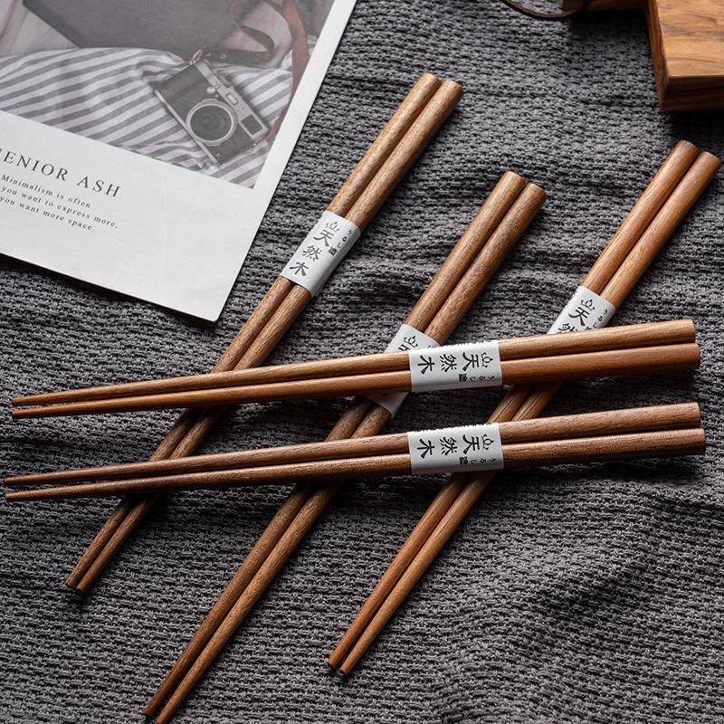 5 Pairs of Chopsticks Set Japan Walnut Japanese-style Household Wooden Chopsticks Solid Wood Tableware Non-slip Creative