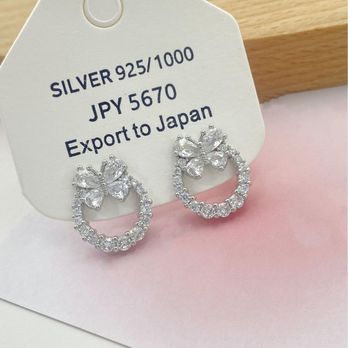 Exquisite Zircon Butterfly Round Stud Earrings: Elegant and Versatile Jewelry for Women