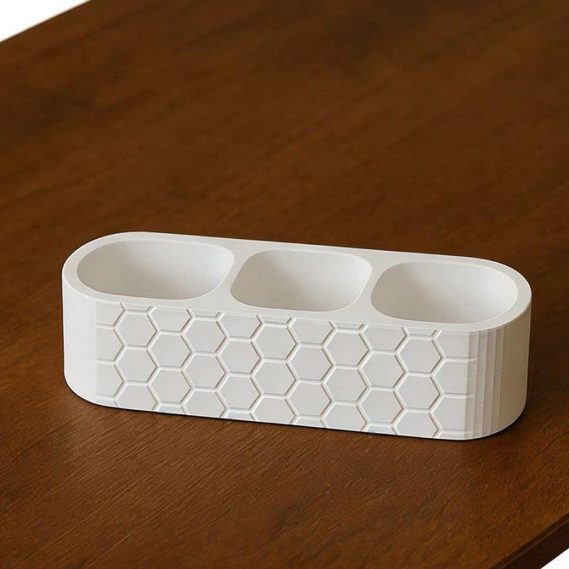 

3-Slot Honeycomb Remote Control Holder - Desktop Storage Organizer for TV, Media Remotes, Non-Slip Design for Home And Office белый