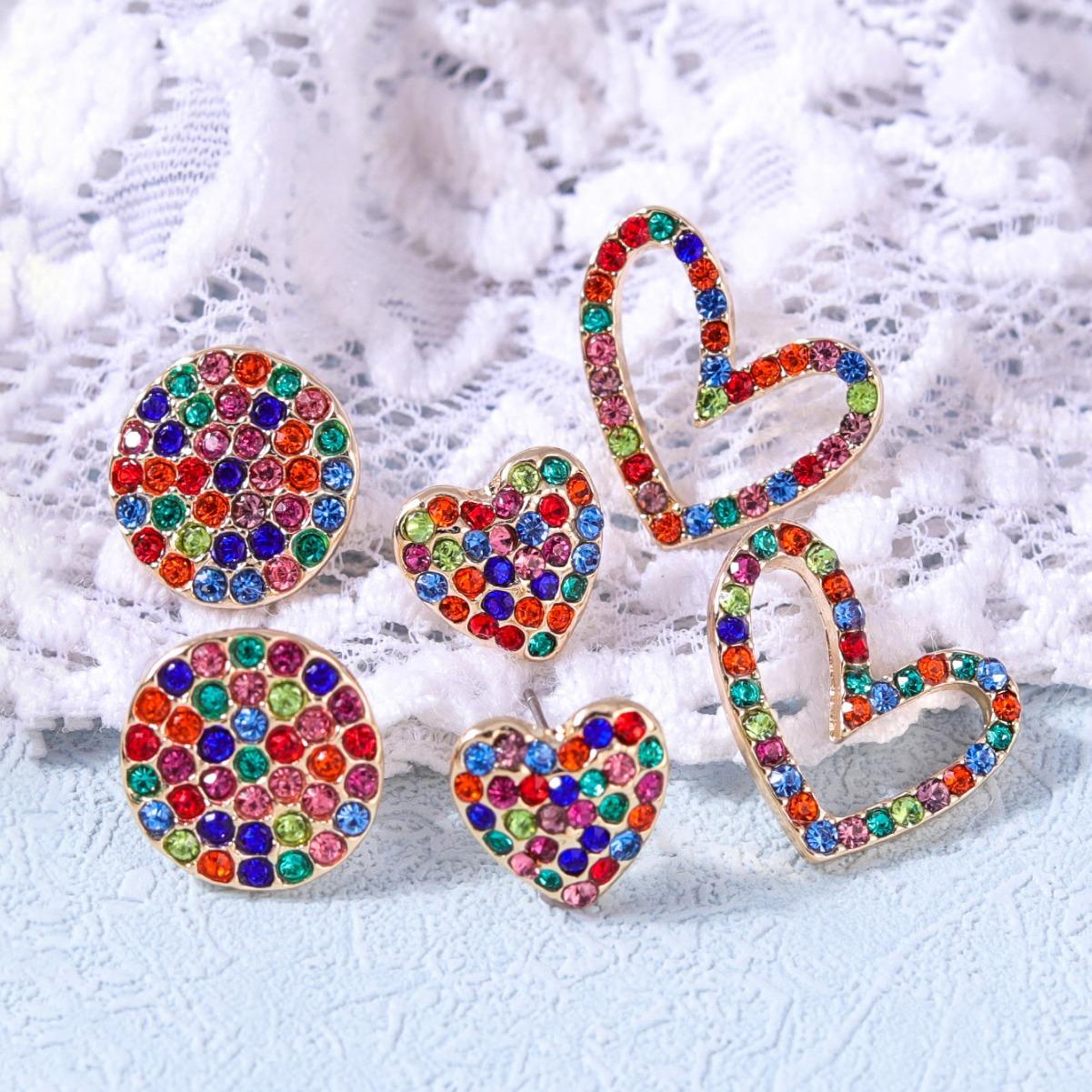 

Hip-hop Style Inlaid Colorful Diamond Earring Set Niche Hollow Heart Design Stud Earrings Jewelry DE2246-4