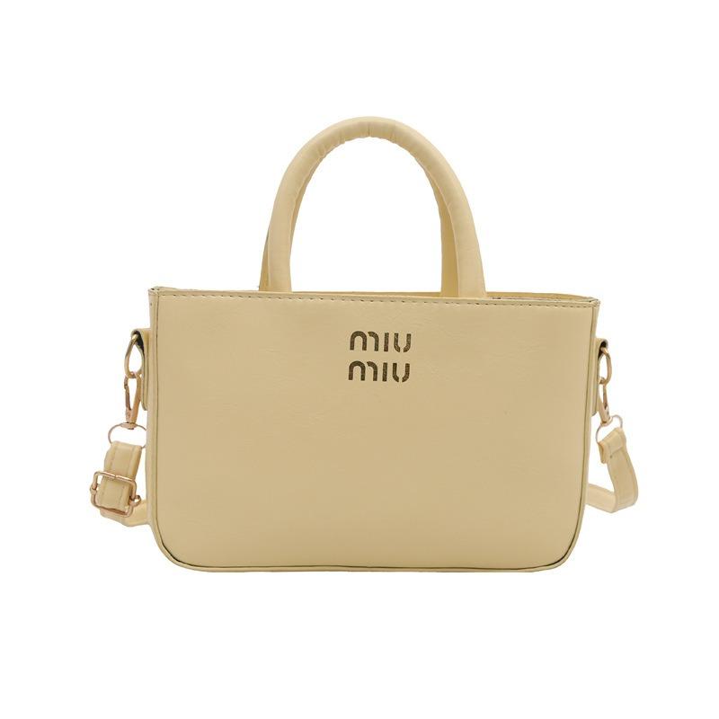 Kabelka módní všestranná a krásná jednoduchá taška přes rameno messenger nová ležérní dojížděcí dámská taška