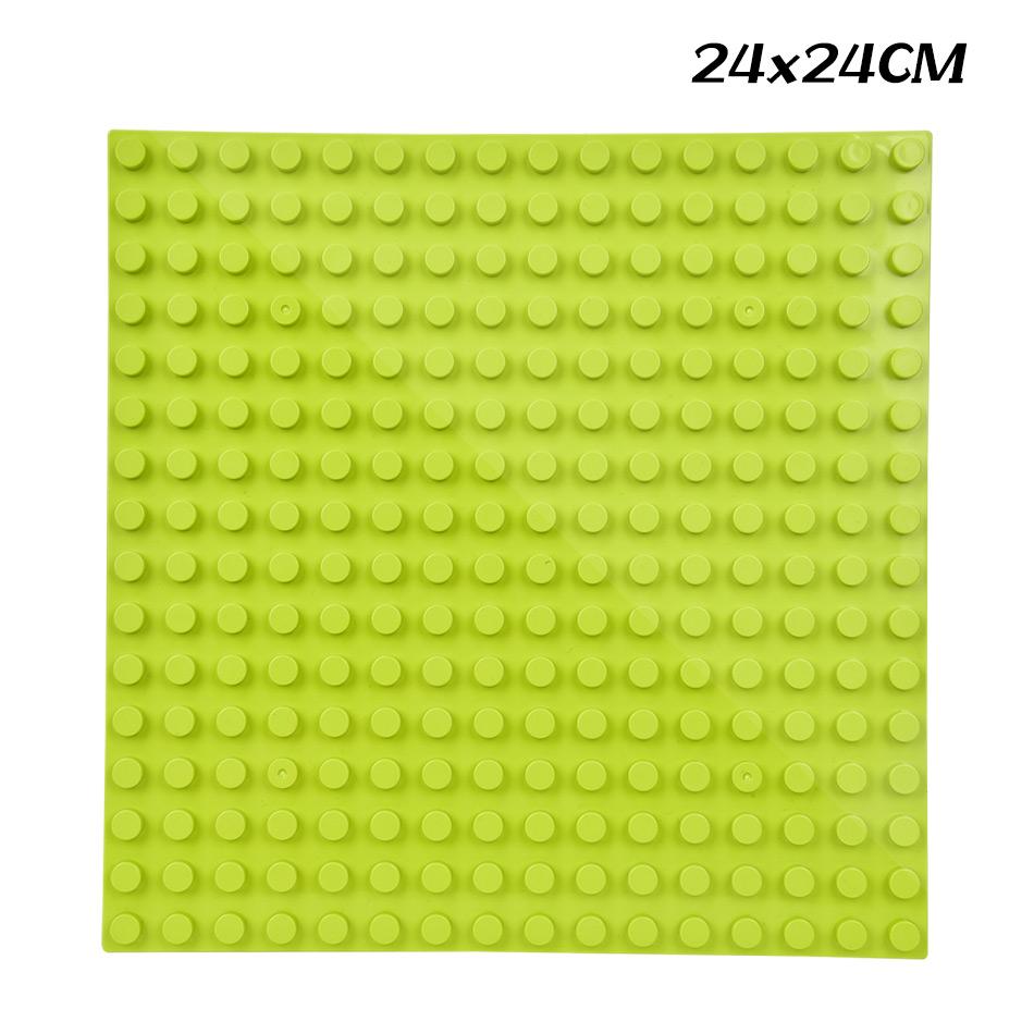 7-farbige kompatible große Ziegel-Grundplatte DIY große Baustein-Grundplatte Brett Stadtbauspielzeug für Kinder