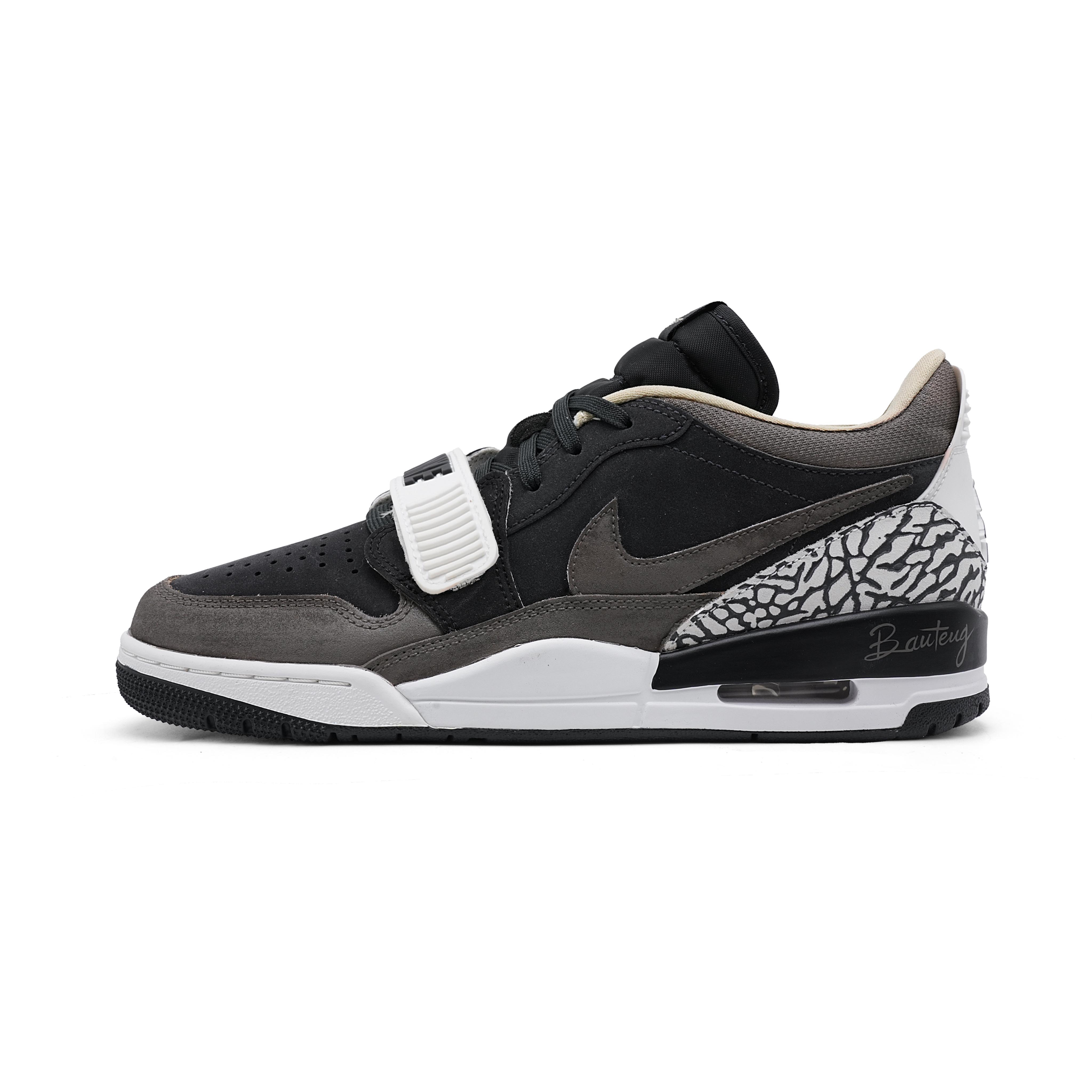 

Jordan Legacy 312 Abrasion Resistant Low top Vintage Basketball Shoes Men s Black Brown CD7069-020(Team73-) 44
