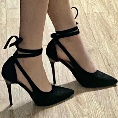 Sandálias de Salto Alto Pretas Plus Size 2026 Verão Novo Tira Cruzada Bico Fino Boca Rasa Sandálias de Salto Elegantes para Mulheres
