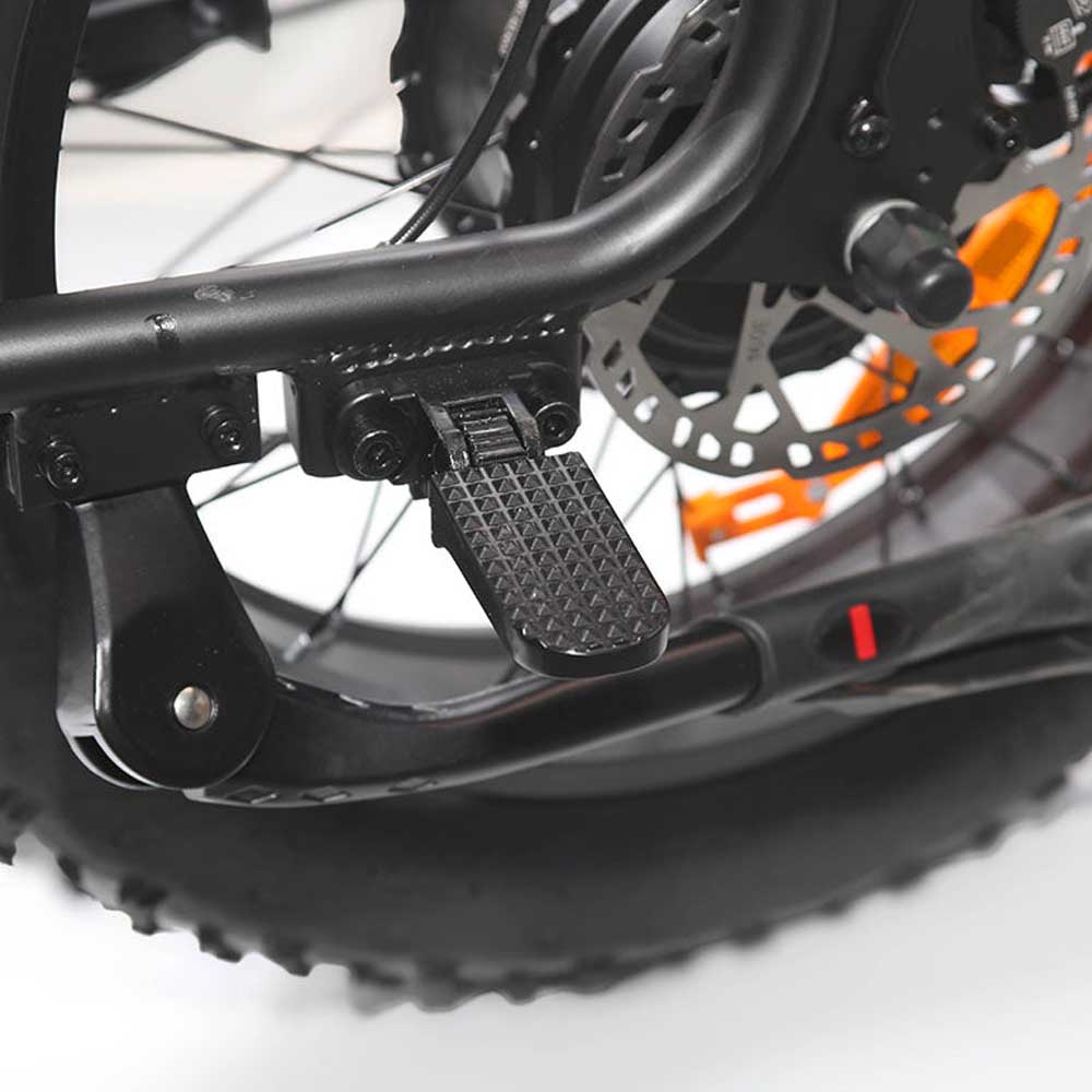 Elektrické kolo EMOKO C93, motor 1000 W, baterie 48 V 20 Ah, maximální rychlost 50-55 km/h, dojezd 75 km a pneumatiky 20*4,0 palce