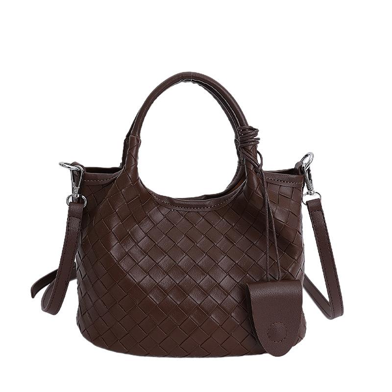 Vintage Niche Commuter Handbag Women's Bag 2025 New Woven Bucket Bag Simple Shoulder Messenger Bag