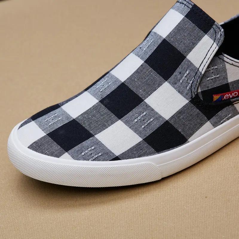 Fashion Mens Loafers Lattice Canvas Shoes for Men Slip-on Breathable Casual Shoes Flat Footwear Fashion Sneakers Men Designer Shoes 2025