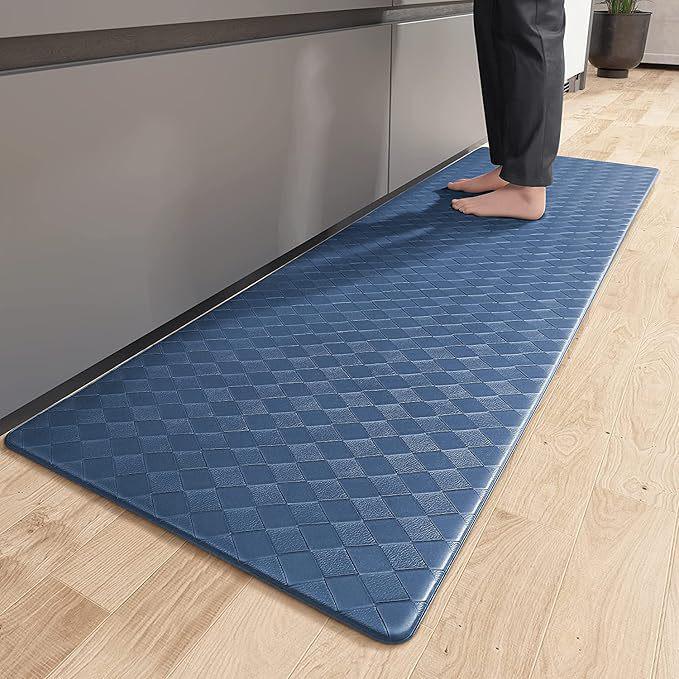 Waterproof Non-slip PVC Floor Mat: Oil-proof, Wipeable Leather, Dirt-resistant, Anti-fatigue.