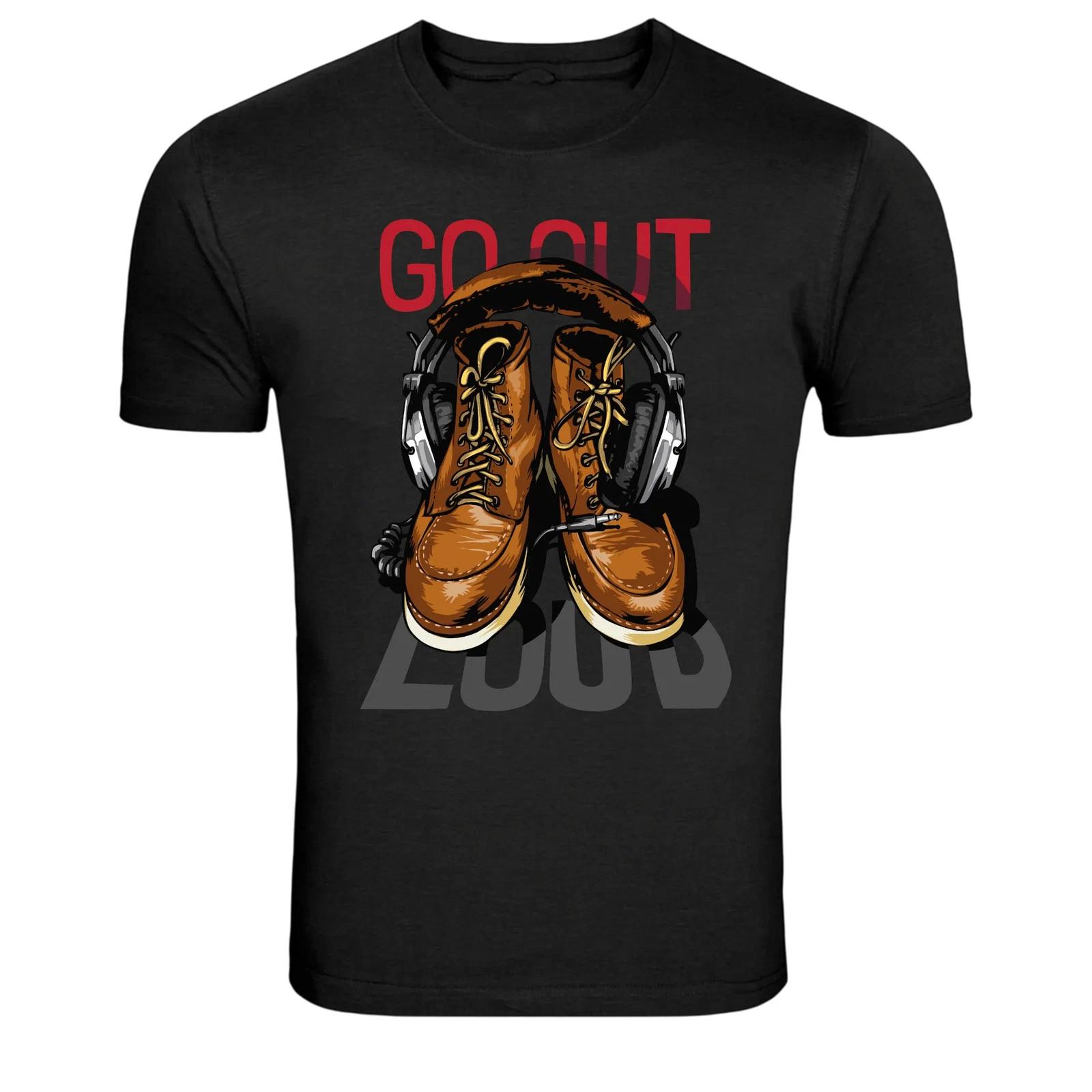 Go Out Loud Headphones Boots Music Graphic T-Shirt M