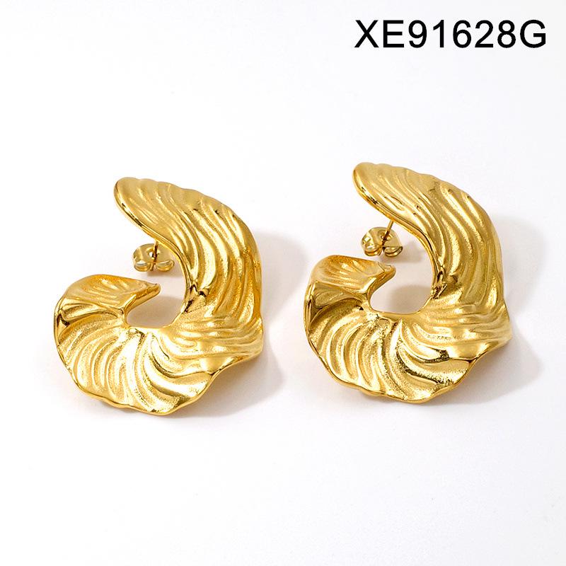 Elegant Leaf Design Earrings for Women - Titanium Steel, European & American Fashion, High-End Feel Jewelry
